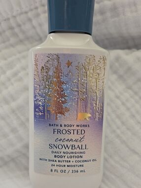 Bath & Body Works Frosted Coconut Snowball Body Lotion